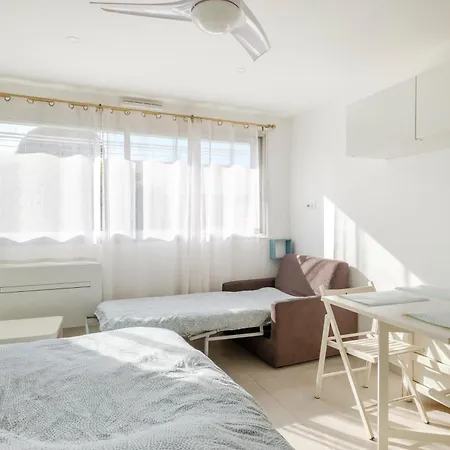 Marina Baie Des Anges Apartamento